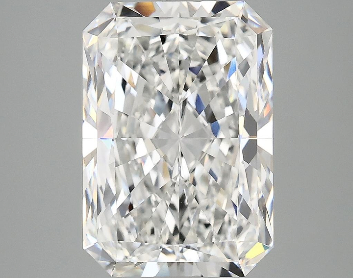 4.03 Carat Radiant Shaped Ideal Cut VVS2 IGI Certified Lab Grown Diamond