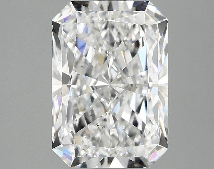 2.58 Carat Radiant Shaped Ideal Cut SI1 IGI Certified Lab Grown Diamond