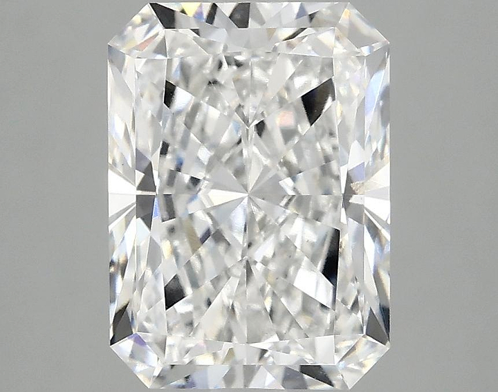 3.07 Carat Radiant Shaped Excellent Cut VS1 IGI Certified Lab Grown Diamond