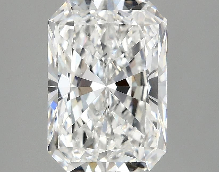 2.52 Carat Radiant Shaped Ideal Cut VS1 IGI Certified Lab Grown Diamond