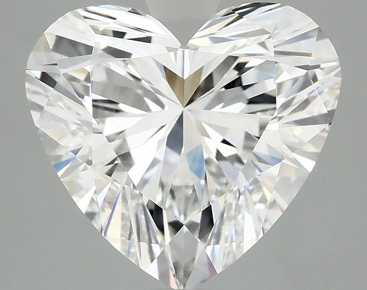 4.08 Carat Heart Shaped Ideal Cut VVS2 IGI Certified Lab Grown Diamond