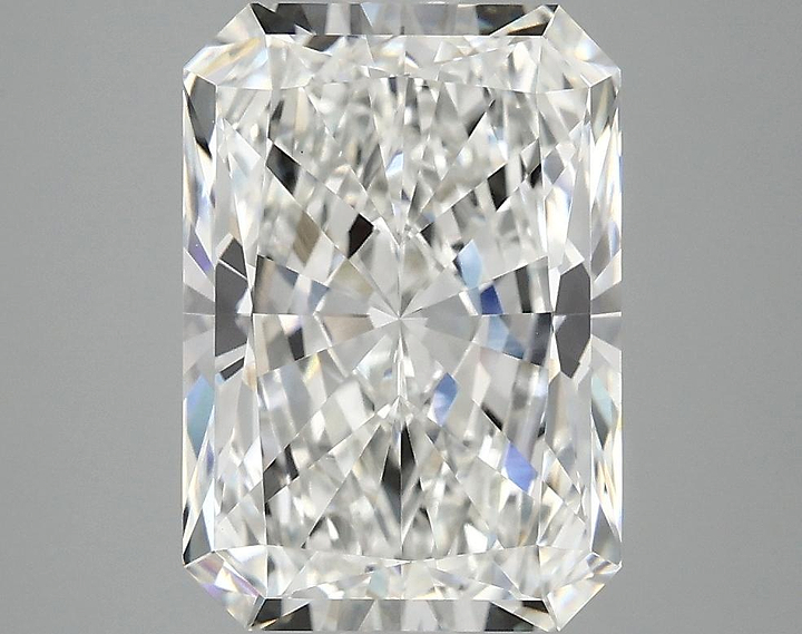 4.05 Carat Radiant Shaped Ideal Cut VVS2 IGI Certified Lab Grown Diamond