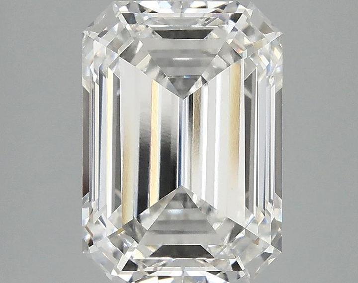 3.1 Carat Emerald Shaped Ideal Cut VVS2 IGI Certified Lab Grown Diamond