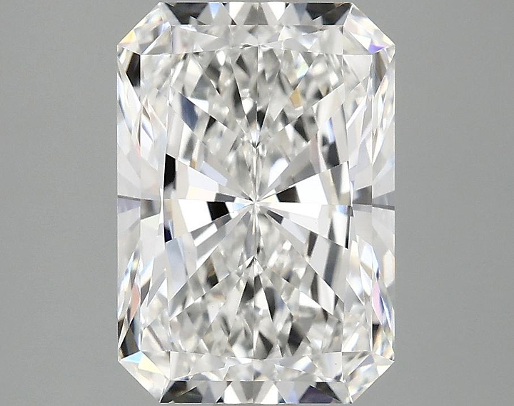 3.09 Carat Radiant Shaped Ideal Cut VVS2 IGI Certified Lab Grown Diamond