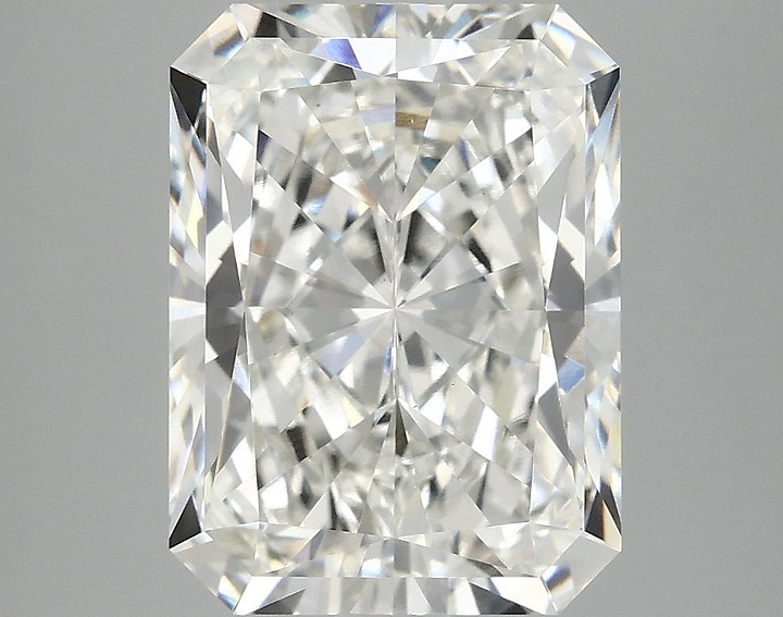 4.66 Carat Radiant Shaped Excellent Cut VS1 IGI Certified Lab Grown Diamond