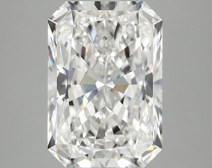 4.06 Carat Radiant Shaped Ideal Cut VVS2 IGI Certified Lab Grown Diamond