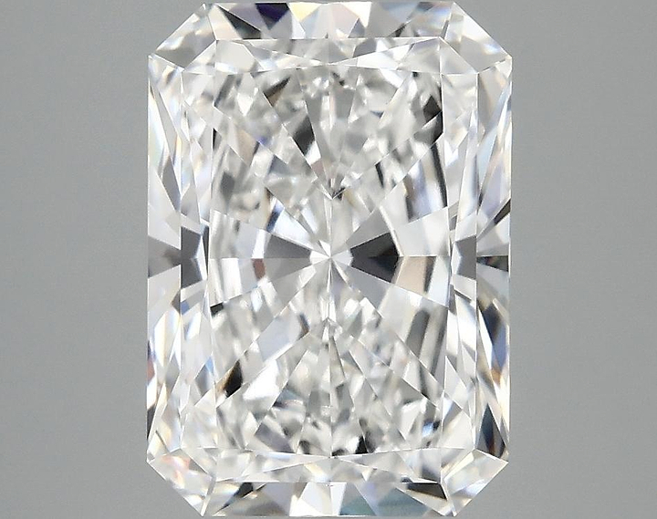 3.76 Carat Radiant Shaped Ideal Cut VS1 IGI Certified Lab Grown Diamond