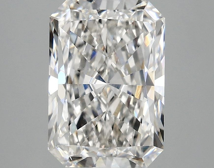 2.78 Carat Radiant Shaped Ideal Cut VS1 IGI Certified Lab Grown Diamond