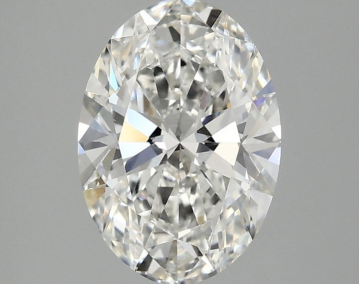 2.1 Carat Oval Shaped Ideal Cut VVS2 IGI Certified Lab Grown Diamond