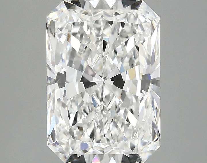 2.97 Carat Radiant Shaped Ideal Cut VVS2 IGI Certified Lab Grown Diamond