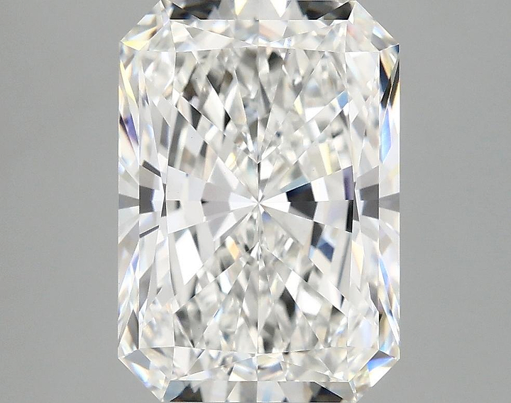 4.07 Carat Radiant Shaped Ideal Cut VVS2 IGI Certified Lab Grown Diamond