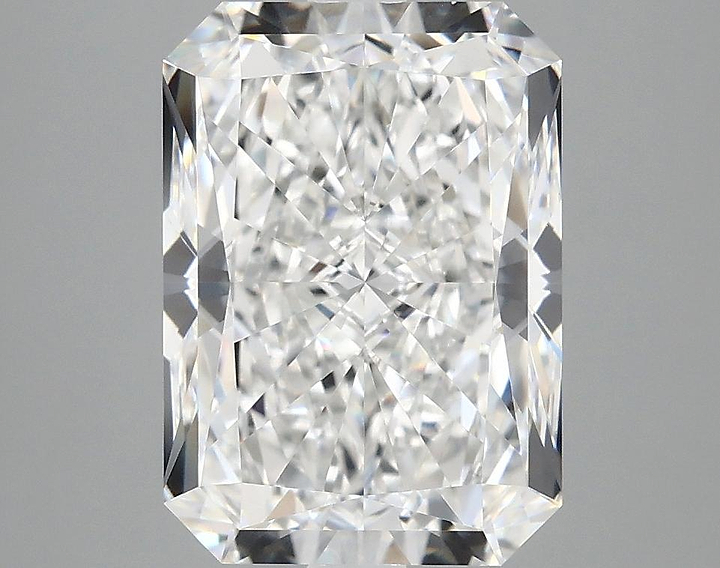 4.04 Carat Radiant Shaped Ideal Cut VVS2 IGI Certified Lab Grown Diamond
