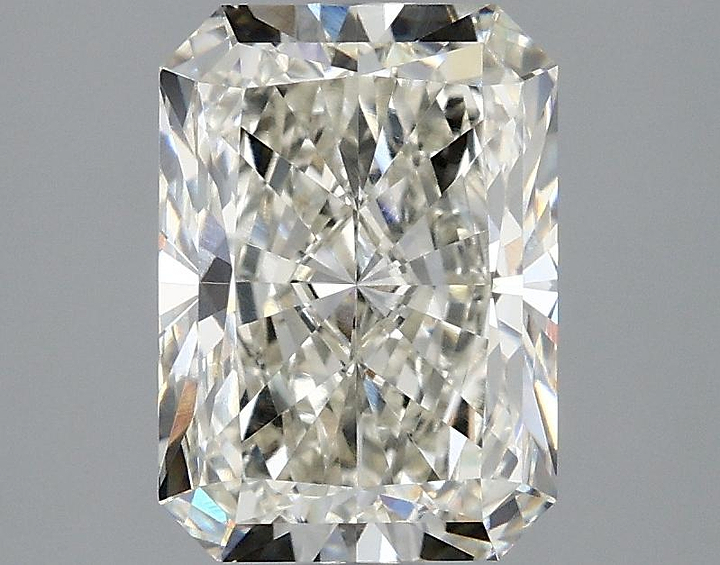 2.39 Carat Radiant Shaped Ideal Cut VVS2 IGI Certified Lab Grown Diamond