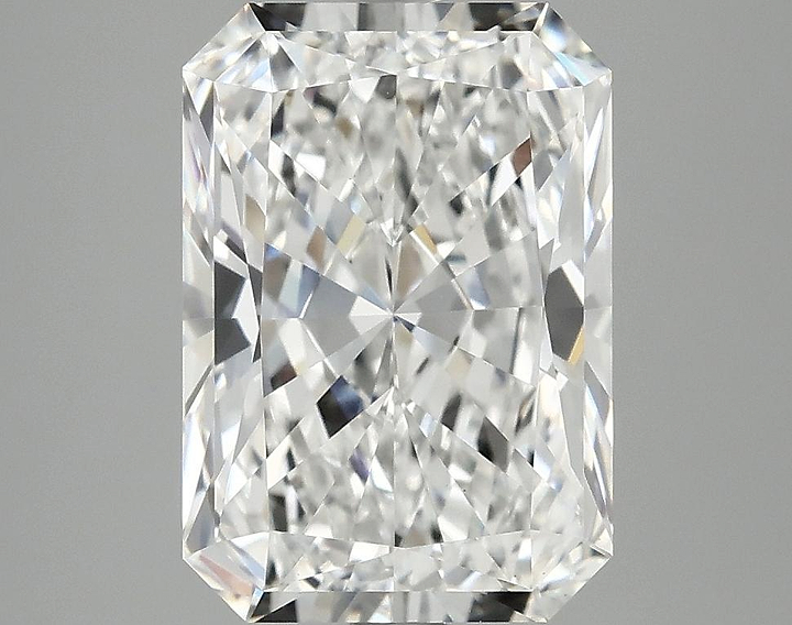 4.05 Carat Radiant Shaped Ideal Cut VS1 IGI Certified Lab Grown Diamond