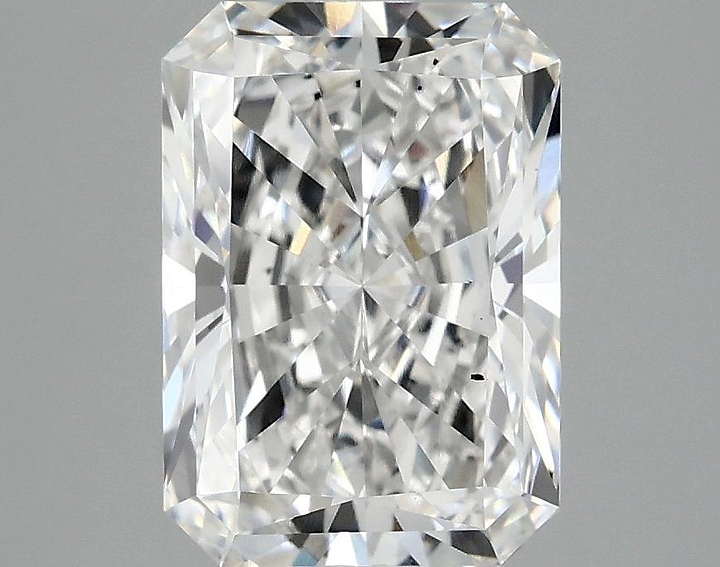 2.9 Carat Radiant Shaped Ideal Cut VS2 IGI Certified Lab Grown Diamond