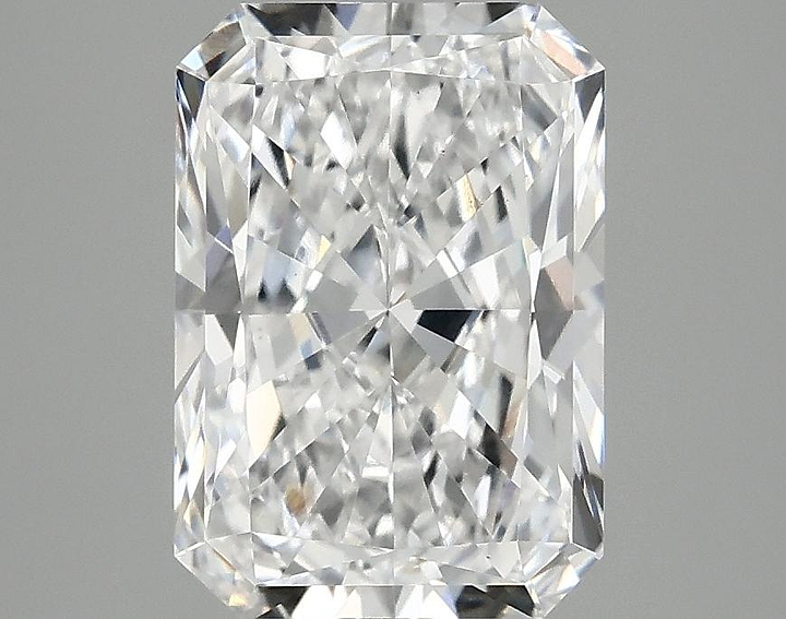 2.99 Carat Radiant Shaped Ideal Cut VS1 IGI Certified Lab Grown Diamond