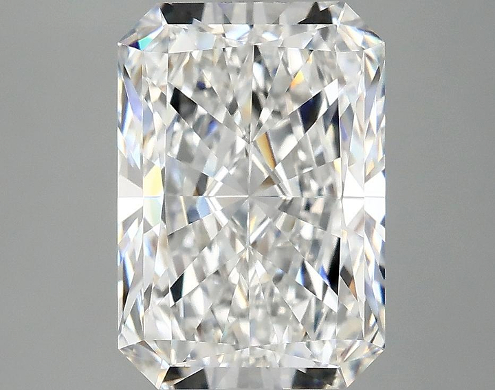 3.48 Carat Radiant Shaped Ideal Cut VVS2 IGI Certified Lab Grown Diamond