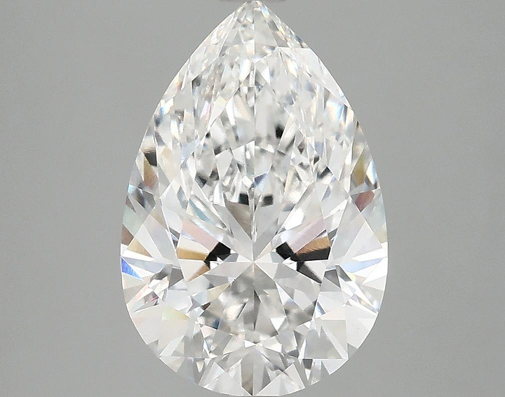 3.09 Carat Pear Shaped Excellent Cut VS1 IGI Certified Lab Grown Diamond