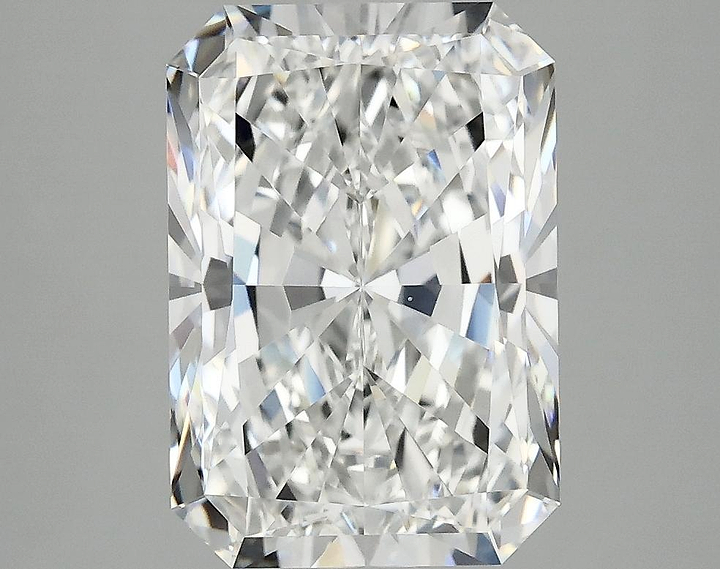 4.01 Carat Radiant Shaped Ideal Cut VS1 IGI Certified Lab Grown Diamond