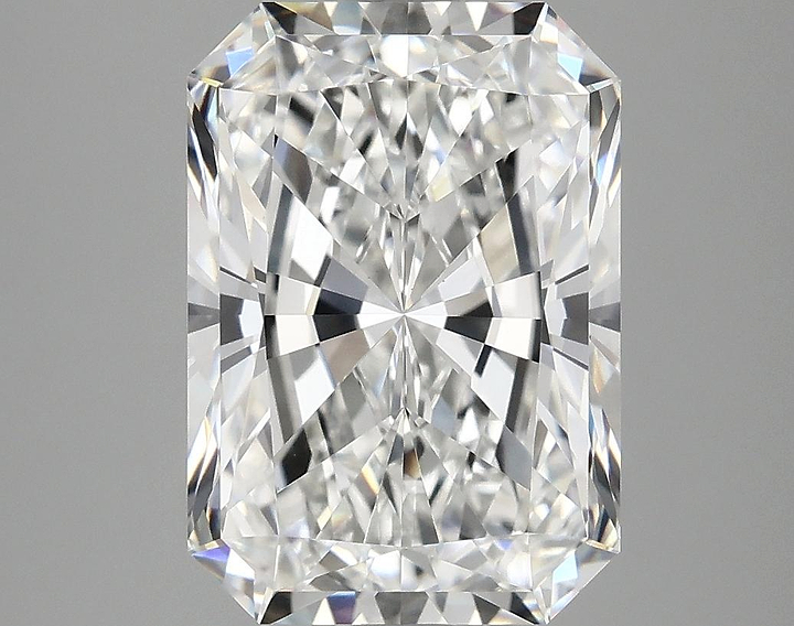 4.07 Carat Radiant Shaped Ideal Cut VS1 IGI Certified Lab Grown Diamond