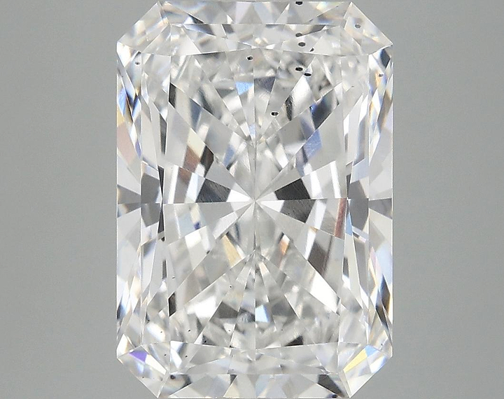 5.05 Carat Radiant Shaped Ideal Cut SI1 IGI Certified Lab Grown Diamond