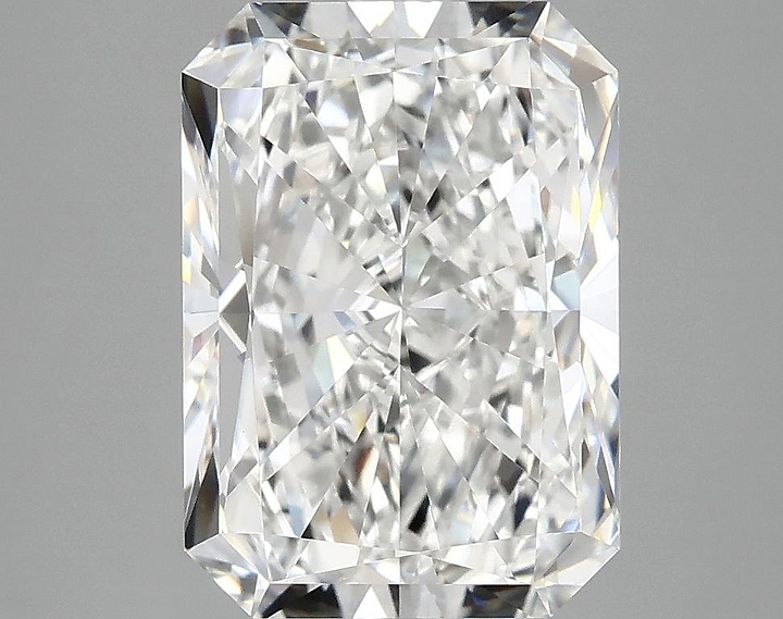 4.04 Carat Radiant Shaped Ideal Cut VVS2 IGI Certified Lab Grown Diamond