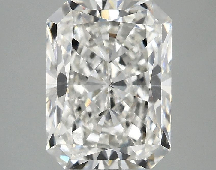 3.04 Carat Radiant Shaped Excellent Cut VVS2 IGI Certified Lab Grown Diamond