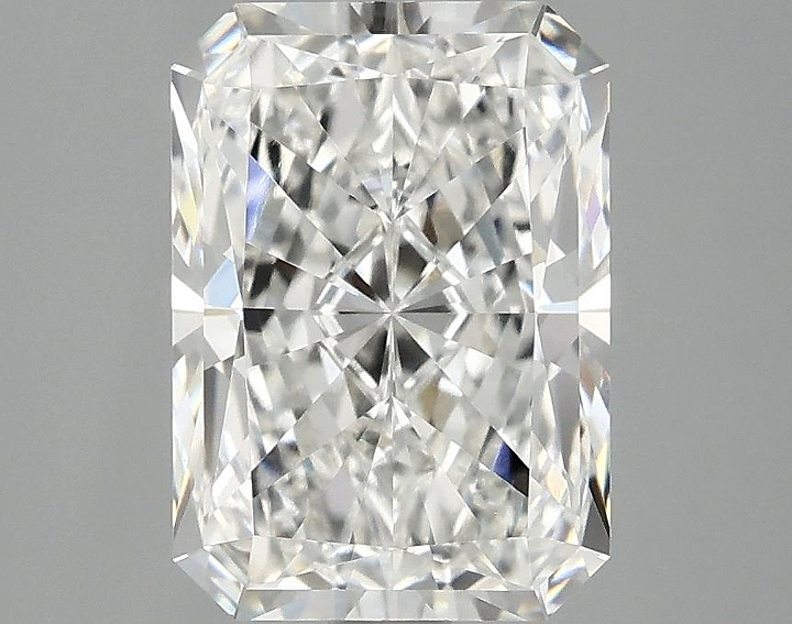 3.0 Carat Radiant Shaped Ideal Cut VVS2 IGI Certified Lab Grown Diamond