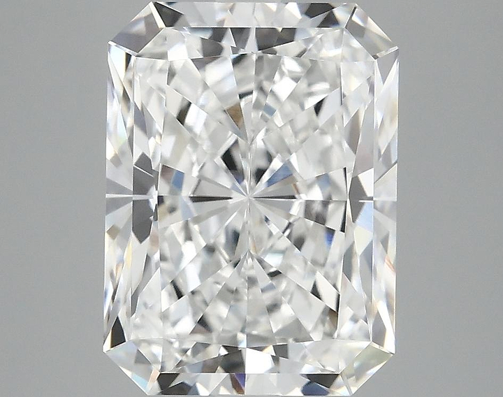 4.06 Carat Radiant Shaped Excellent Cut VVS2 IGI Certified Lab Grown Diamond