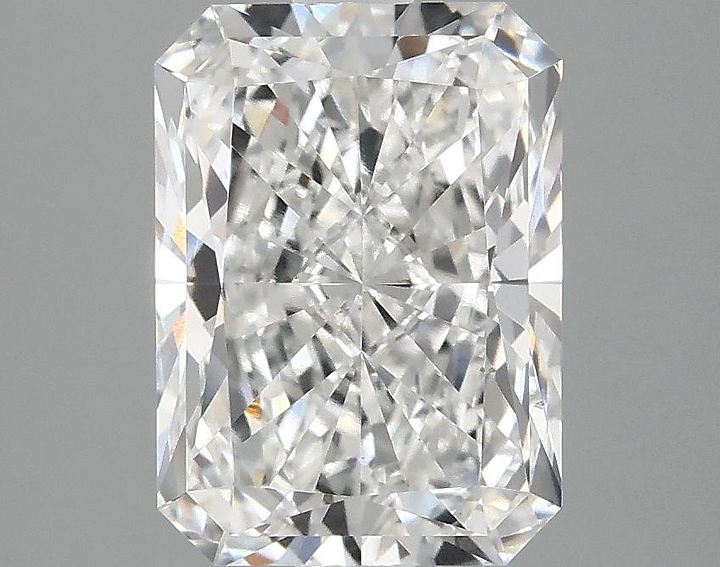 3.06 Carat Radiant Shaped Excellent Cut VS1 IGI Certified Lab Grown Diamond