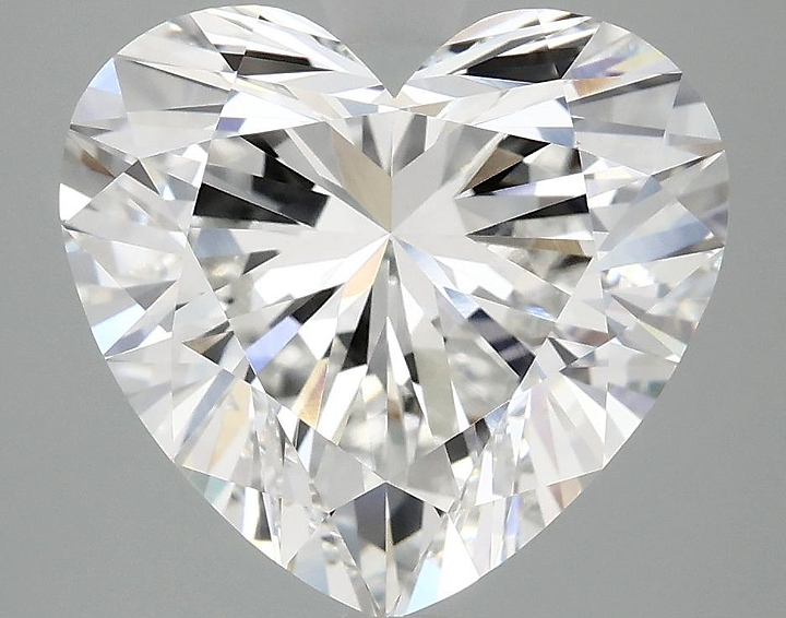 5.09 Carat Heart Shaped Ideal Cut VVS2 IGI Certified Lab Grown Diamond