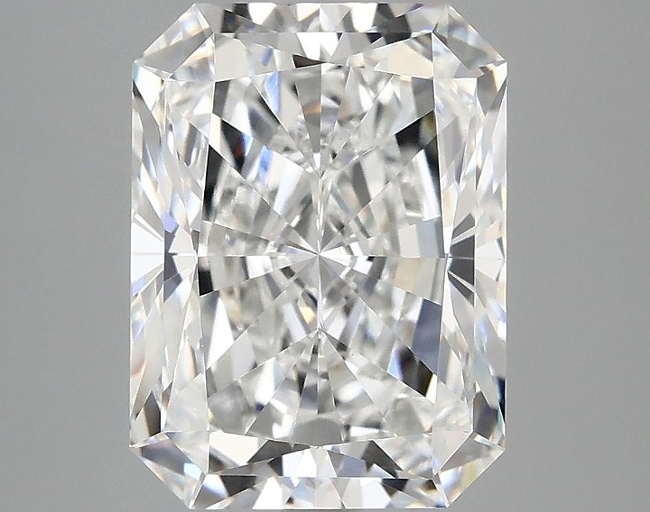 3.94 Carat Radiant Shaped Excellent Cut VVS2 IGI Certified Lab Grown Diamond