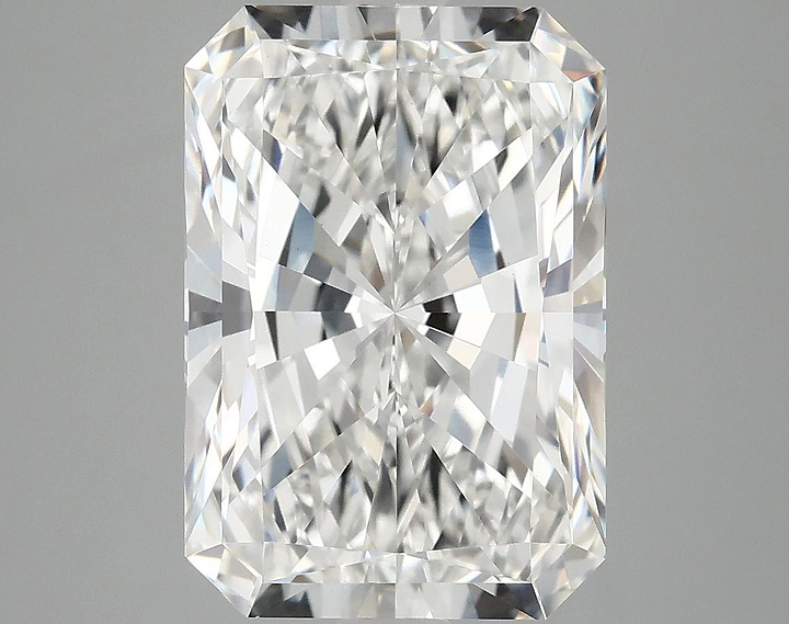 5.02 Carat Radiant Shaped Ideal Cut VVS2 IGI Certified Lab Grown Diamond