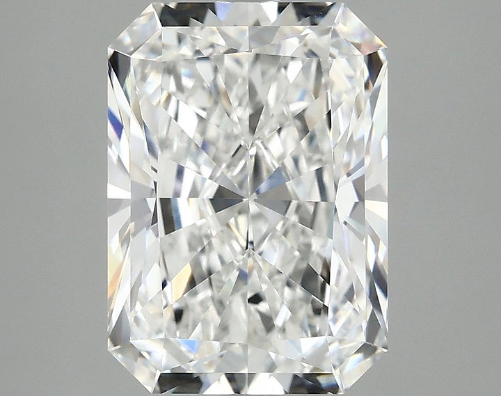 4.07 Carat Radiant Shaped Ideal Cut VS1 IGI Certified Lab Grown Diamond