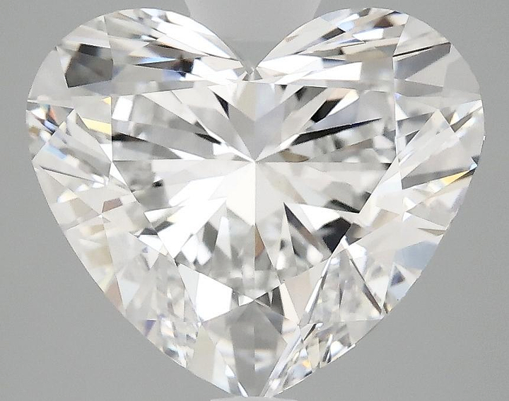 3.84 Carat Heart Shaped Ideal Cut VVS2 IGI Certified Lab Grown Diamond