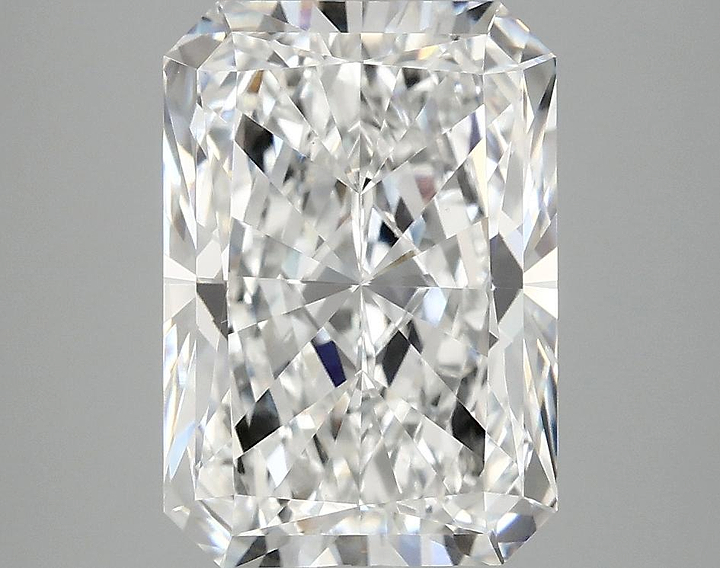 3.98 Carat Radiant Shaped Ideal Cut VVS2 IGI Certified Lab Grown Diamond