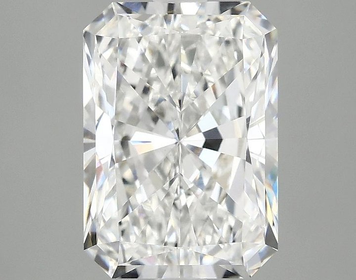 3.1 Carat Radiant Shaped Ideal Cut VS1 IGI Certified Lab Grown Diamond