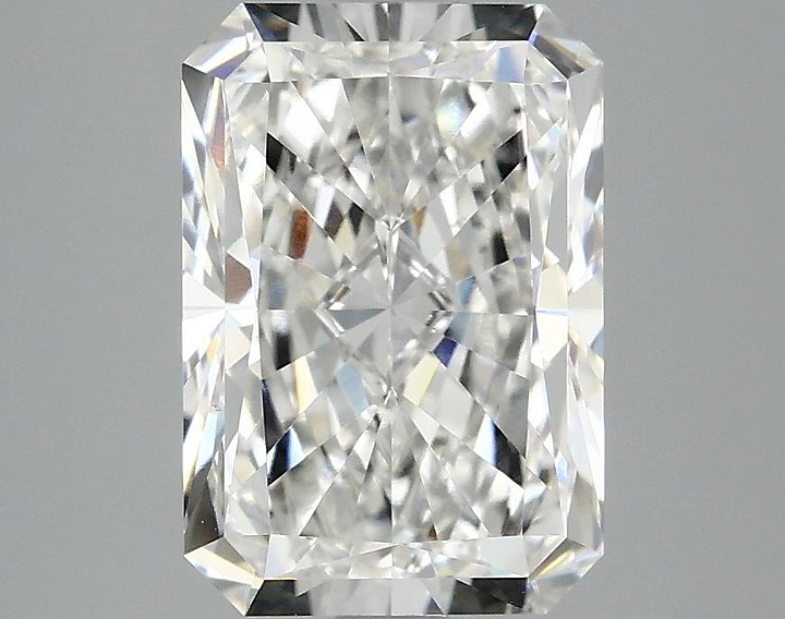 2.97 Carat Radiant Shaped Ideal Cut VVS2 IGI Certified Lab Grown Diamond