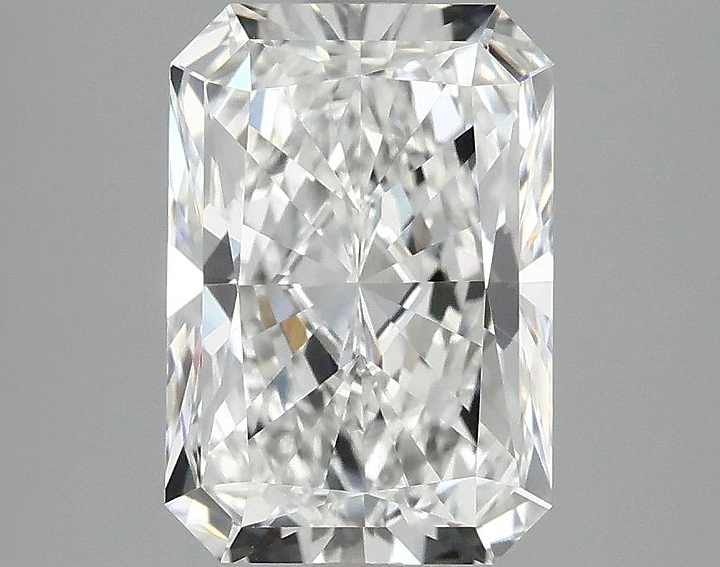 2.98 Carat Radiant Shaped Ideal Cut VVS2 IGI Certified Lab Grown Diamond