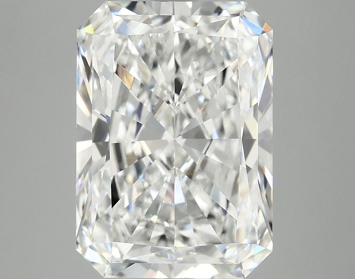4.99 Carat Radiant Shaped Ideal Cut VVS2 IGI Certified Lab Grown Diamond