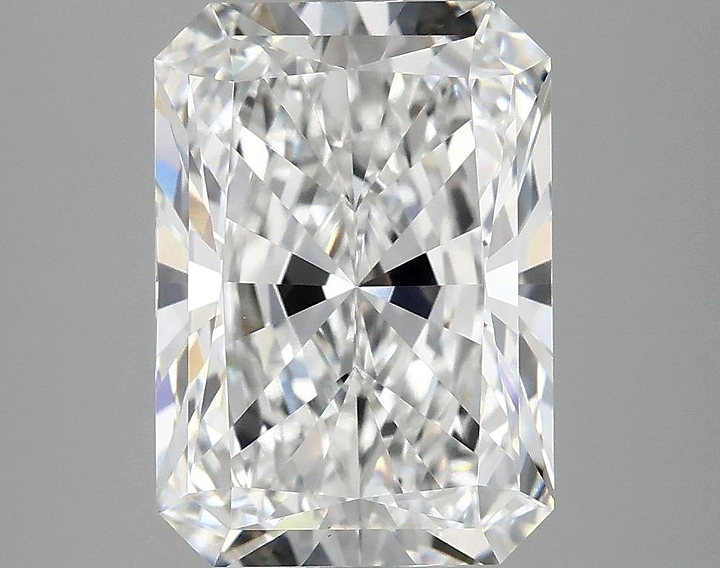 4.09 Carat Radiant Shaped Ideal Cut VVS2 IGI Certified Lab Grown Diamond