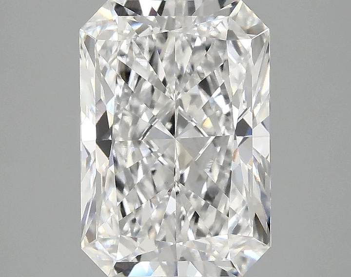 3.05 Carat Radiant Shaped Ideal Cut VS1 IGI Certified Lab Grown Diamond