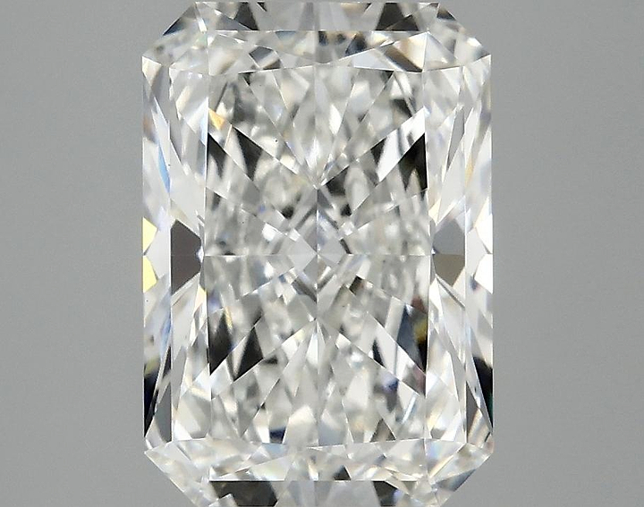 3.02 Carat Radiant Shaped Ideal Cut VS2 IGI Certified Lab Grown Diamond
