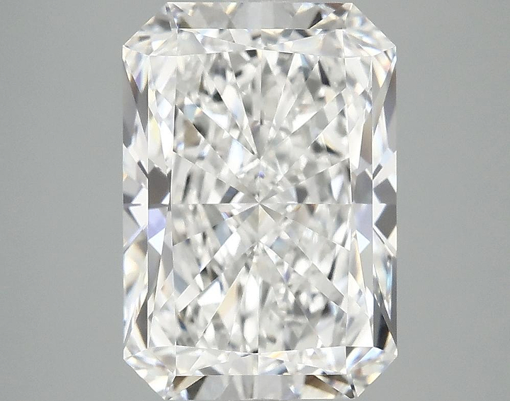 4.13 Carat Radiant Shaped Ideal Cut VVS2 IGI Certified Lab Grown Diamond