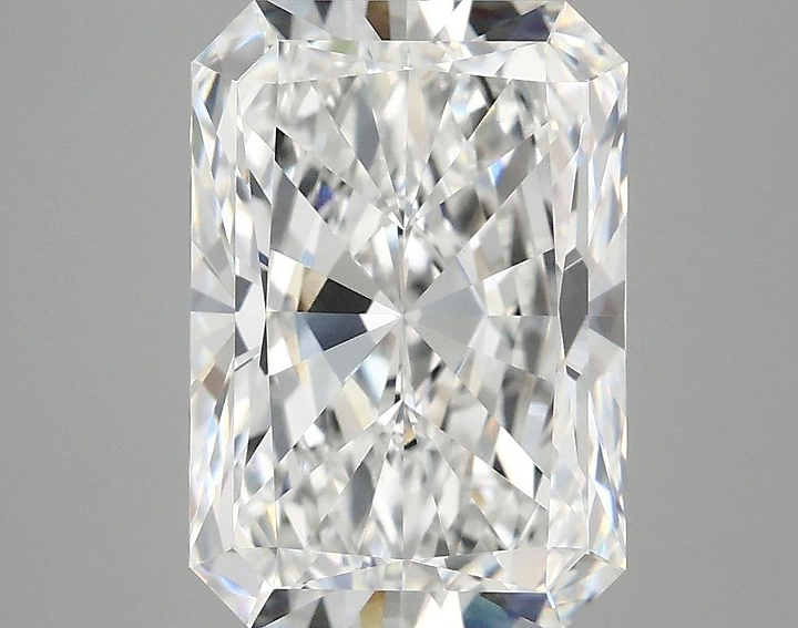 4.08 Carat Radiant Shaped Ideal Cut VVS2 IGI Certified Lab Grown Diamond