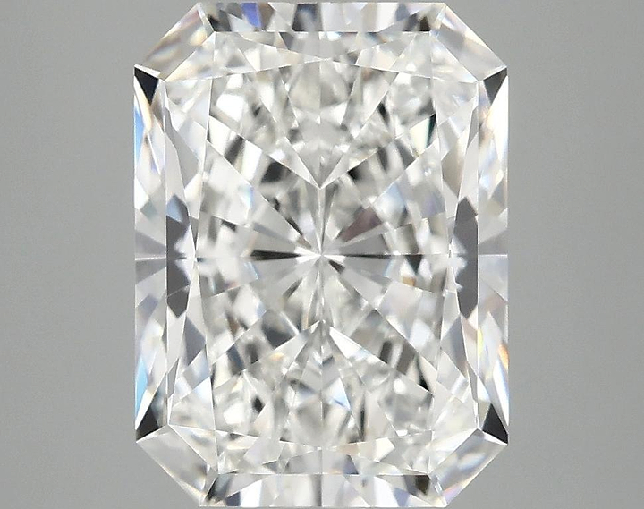4.07 Carat Radiant Shaped Excellent Cut VVS2 IGI Certified Lab Grown Diamond