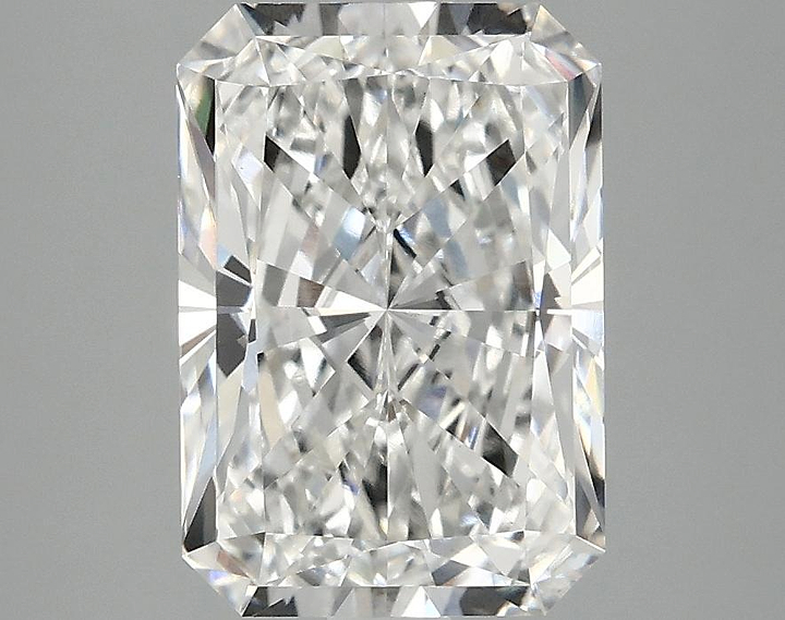 3.05 Carat Radiant Shaped Ideal Cut VS1 IGI Certified Lab Grown Diamond