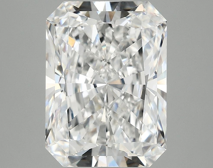 4.05 Carat Radiant Shaped Excellent Cut VVS2 IGI Certified Lab Grown Diamond