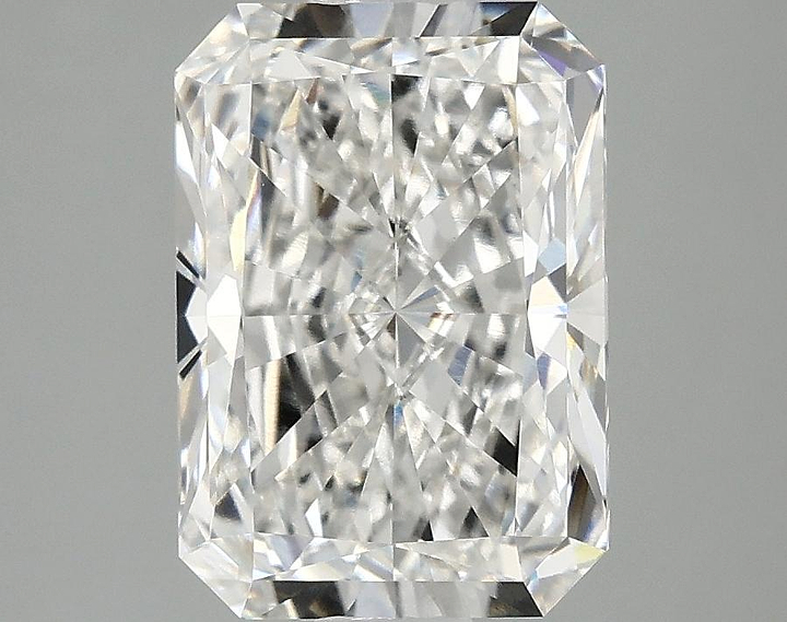 3.01 Carat Radiant Shaped Ideal Cut VVS2 IGI Certified Lab Grown Diamond