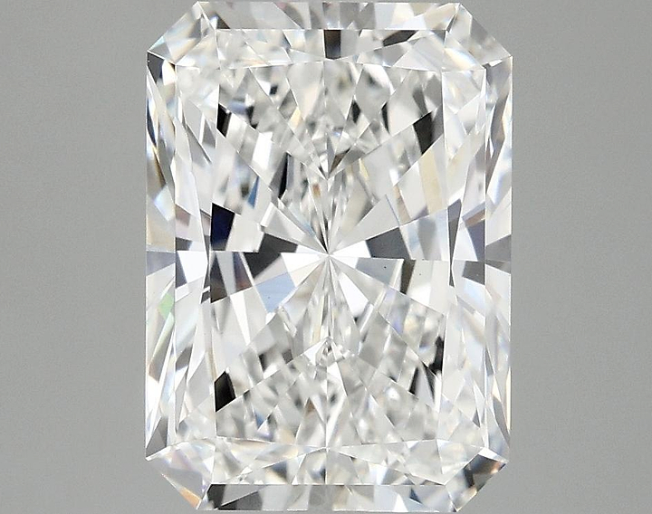 3.99 Carat Radiant Shaped Excellent Cut VS1 IGI Certified Lab Grown Diamond